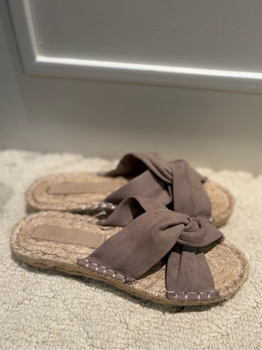 ASOS Taupe Knot Espadrille Slide Sandals Size 6
